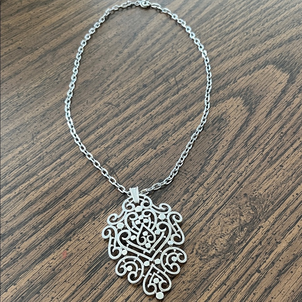 Elegant Silver Trifari Pendant Necklace